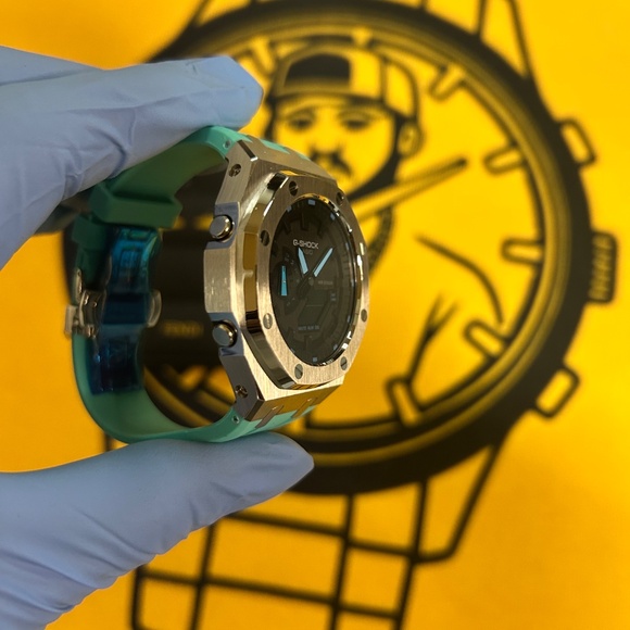Casio G-Shock GA-2100 “CasiOak” – Silver Custom Bezel, Turquoise Strap, Analog-D - Picture 3 of 11
